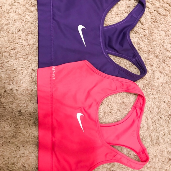 Nike Sports Bras - Picture 1 of 3